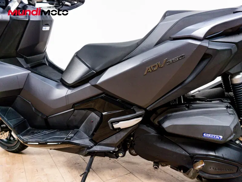 Honda ADV 350 (2022 - 24) (10)