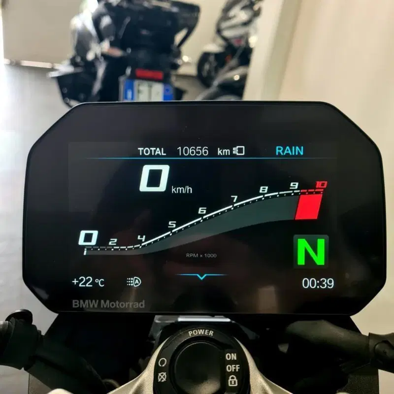 Bmw F 900 R (2017 - 20) (6)
