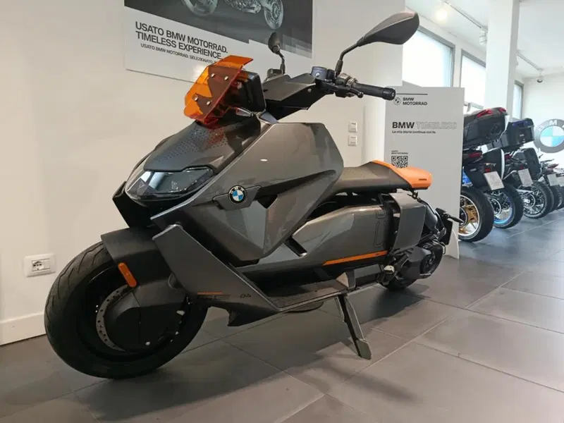 Bmw CE 04 (2021 - 25) (7)