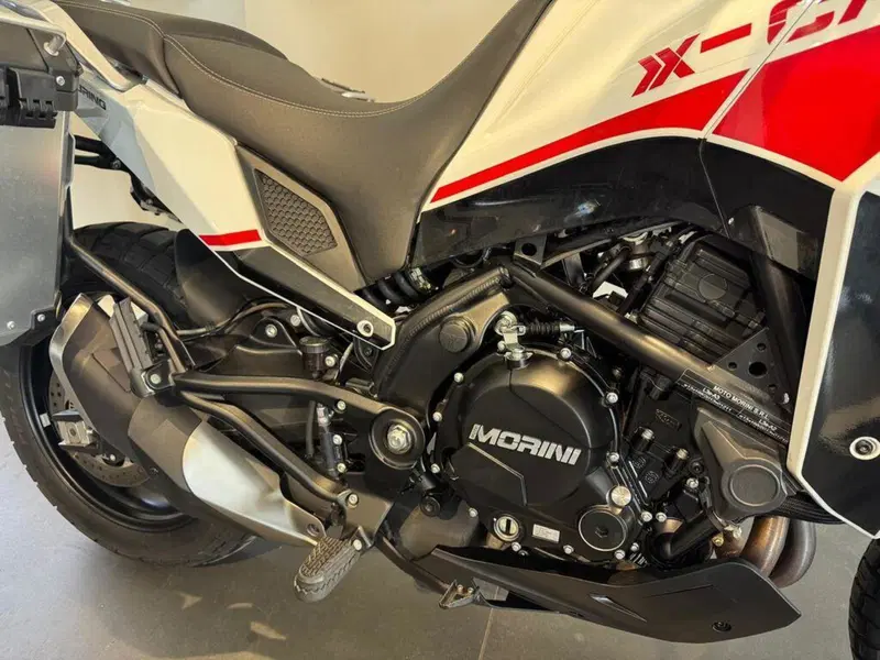 Moto Morini X-Cape 650 (2021 - 26) (3)