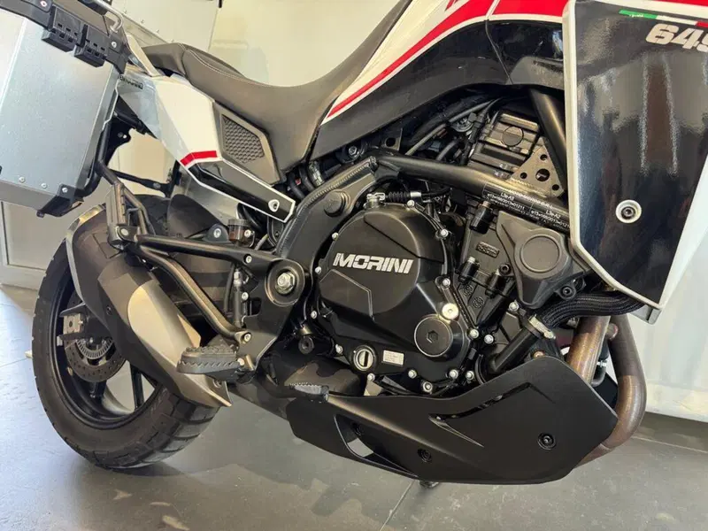 Moto Morini X-Cape 650 (2021 - 26) (9)