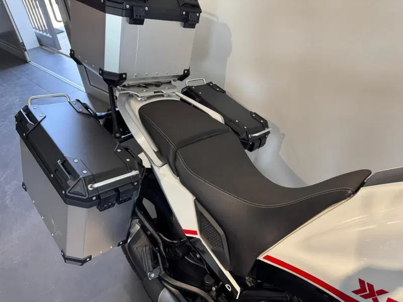 Moto Morini X-Cape 650 (2021 - 26) (7)