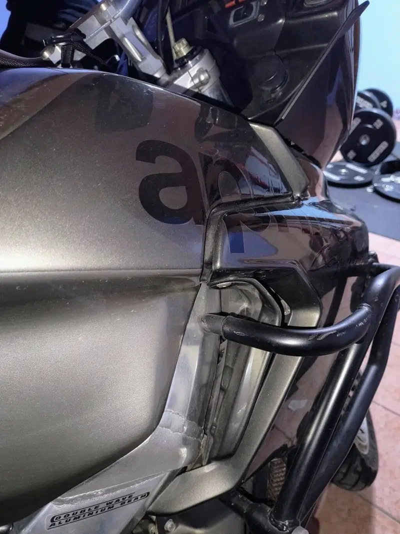 Aprilia Caponord ETV 1000 ABS (2004 - 11) (11)