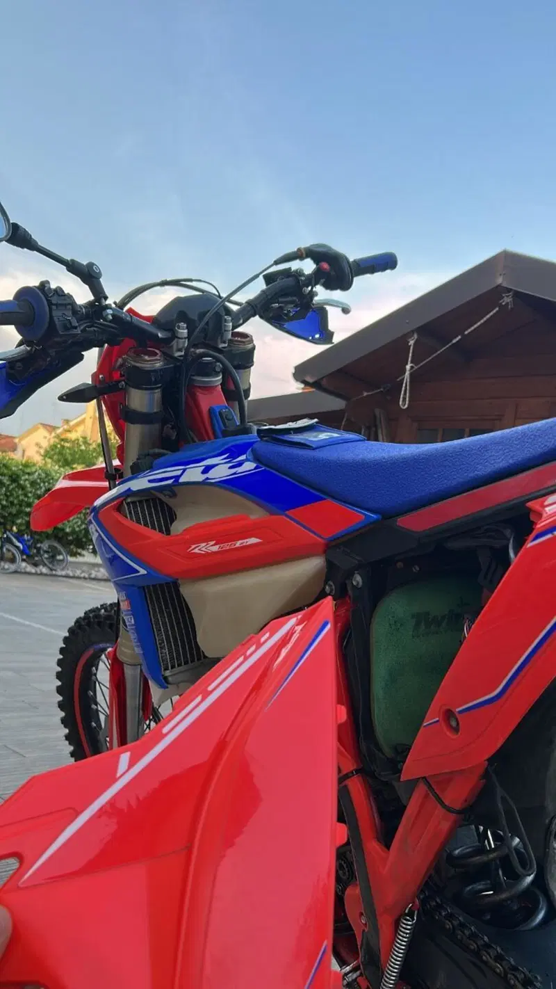 Betamotor RR 125 2T Enduro Racing (2023) (8)