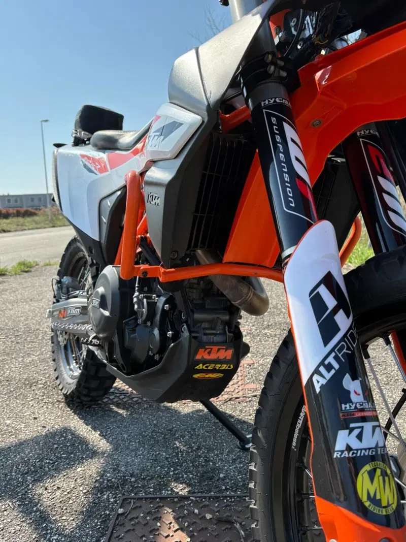 KTM 690 Enduro R (2019 - 20) (4)