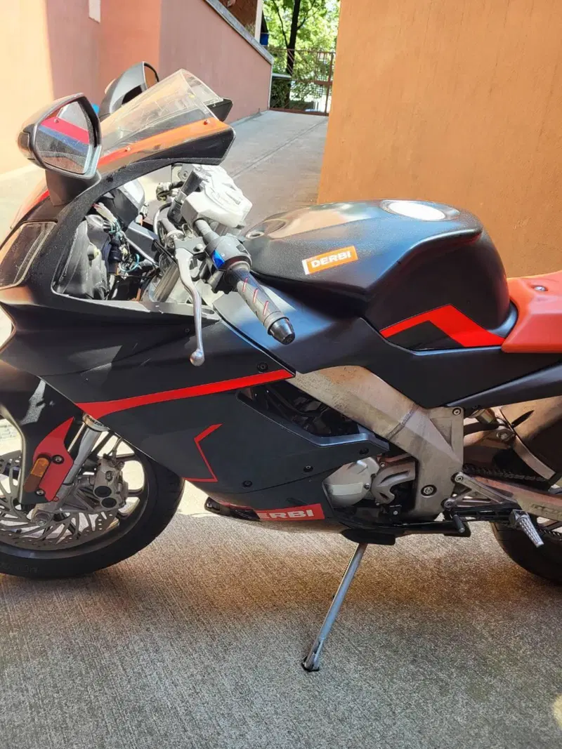 Aprilia RS 125 (2006 - 14) (5)