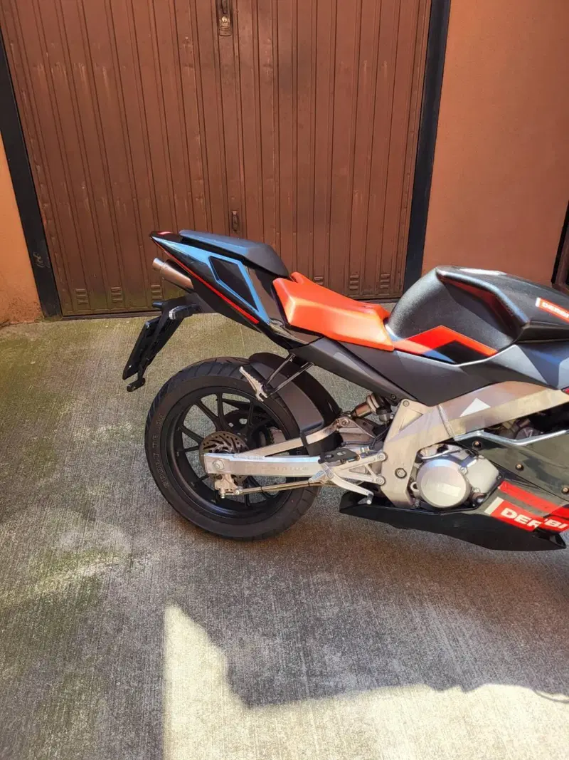 Aprilia RS 125 (2006 - 14) (9)