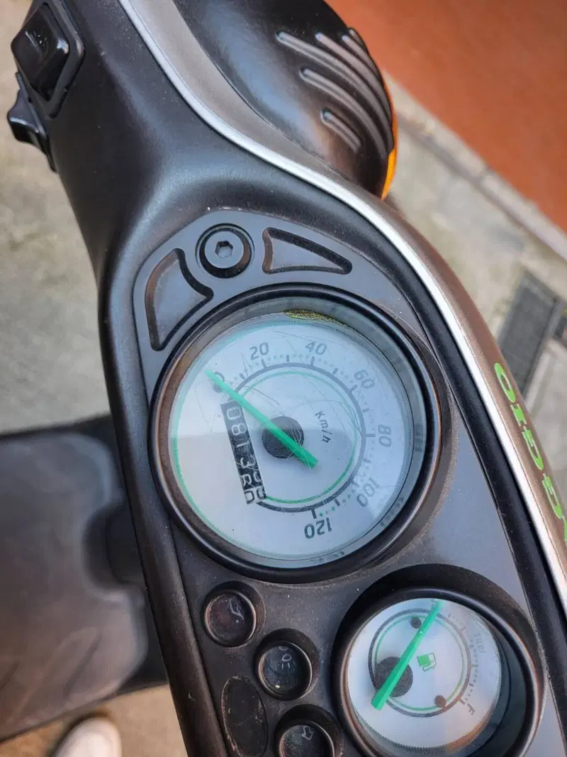 Piaggio NRG 50 mc2 DD (6)