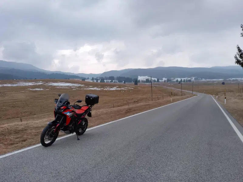 Honda Africa Twin CRF 1100L ES DCT (2024 - 26) (7)