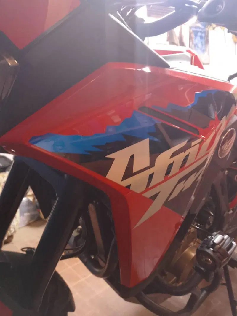 Honda Africa Twin CRF 1100L ES DCT (2024 - 26) (11)