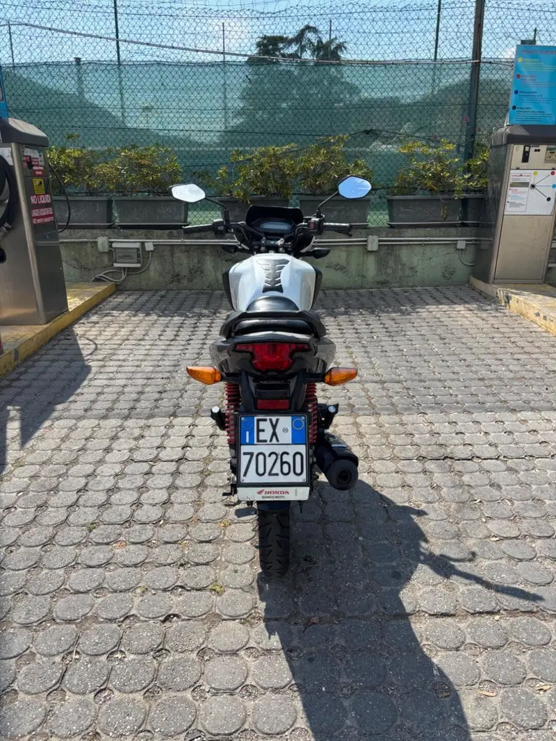 Honda CB 125 F (2021 - 25) (3)