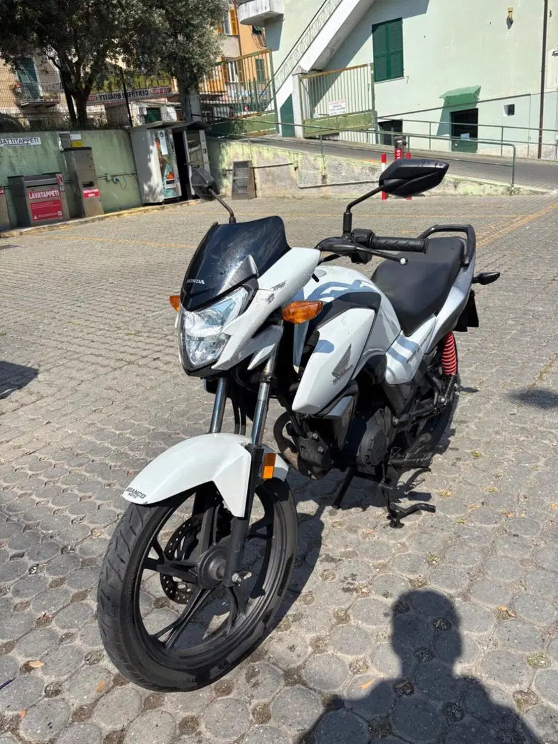 Honda CB 125 F (2021 - 25) (7)