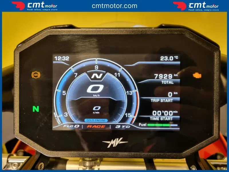 MV Agusta Brutale 1000 RS (2022 - 26) (5)