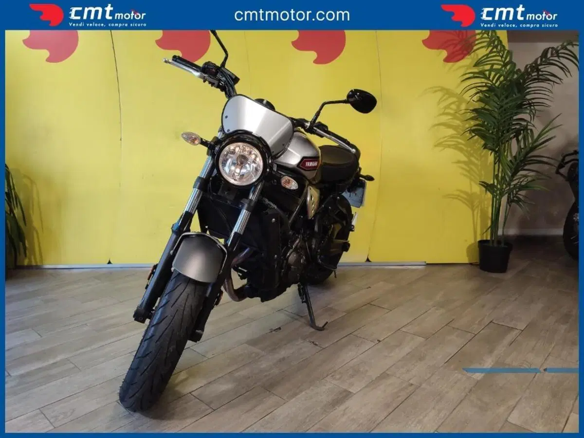 Yamaha XSR 700 ABS (2016 - 20) (2)
