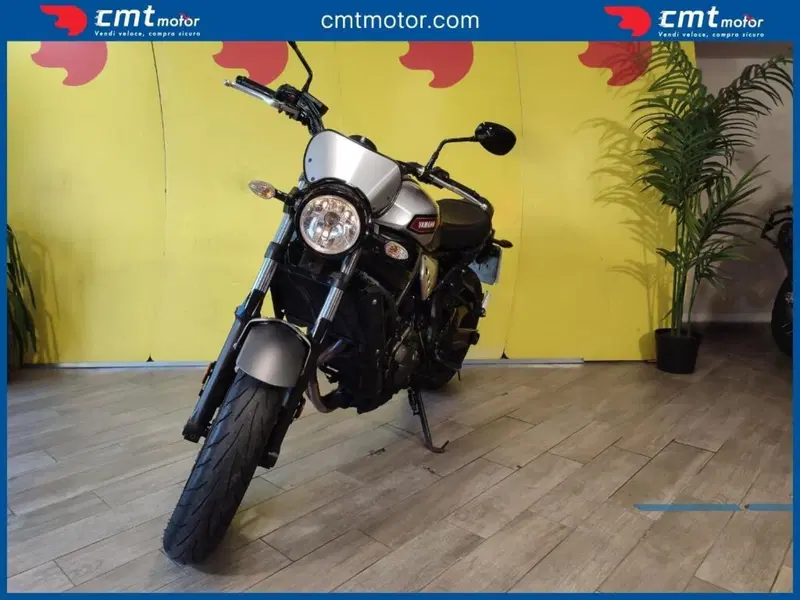 Yamaha XSR 700 ABS (2016 - 20) (2)