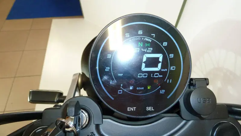 Keeway Motor X-Light 125 (2023 - 26) (4)