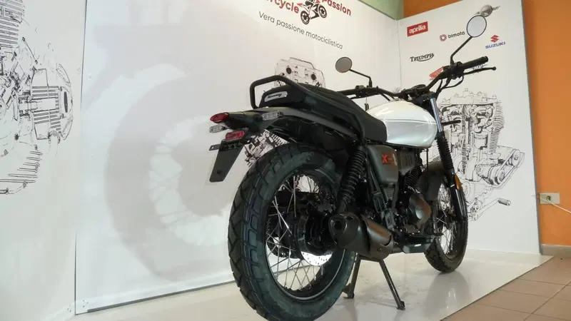 Keeway Motor X-Light 125 (2023 - 26) (7)