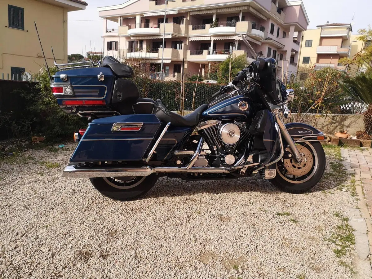 Harley-Davidson 1340 Electra Glide Ultra Classic (1994 - 98) - FLHTCU (3)