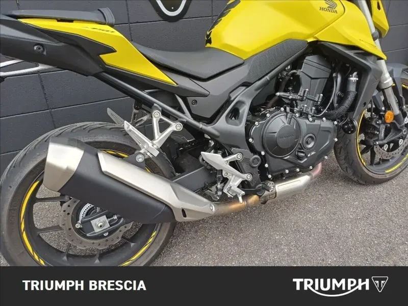 Honda CB 750 Hornet (2023 - 24) (4)