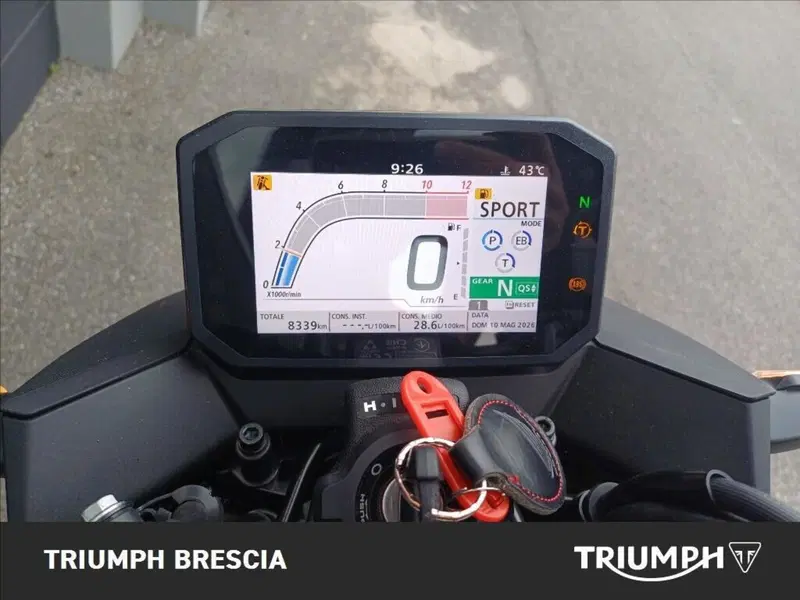 Honda CB 750 Hornet (2023 - 24) (8)