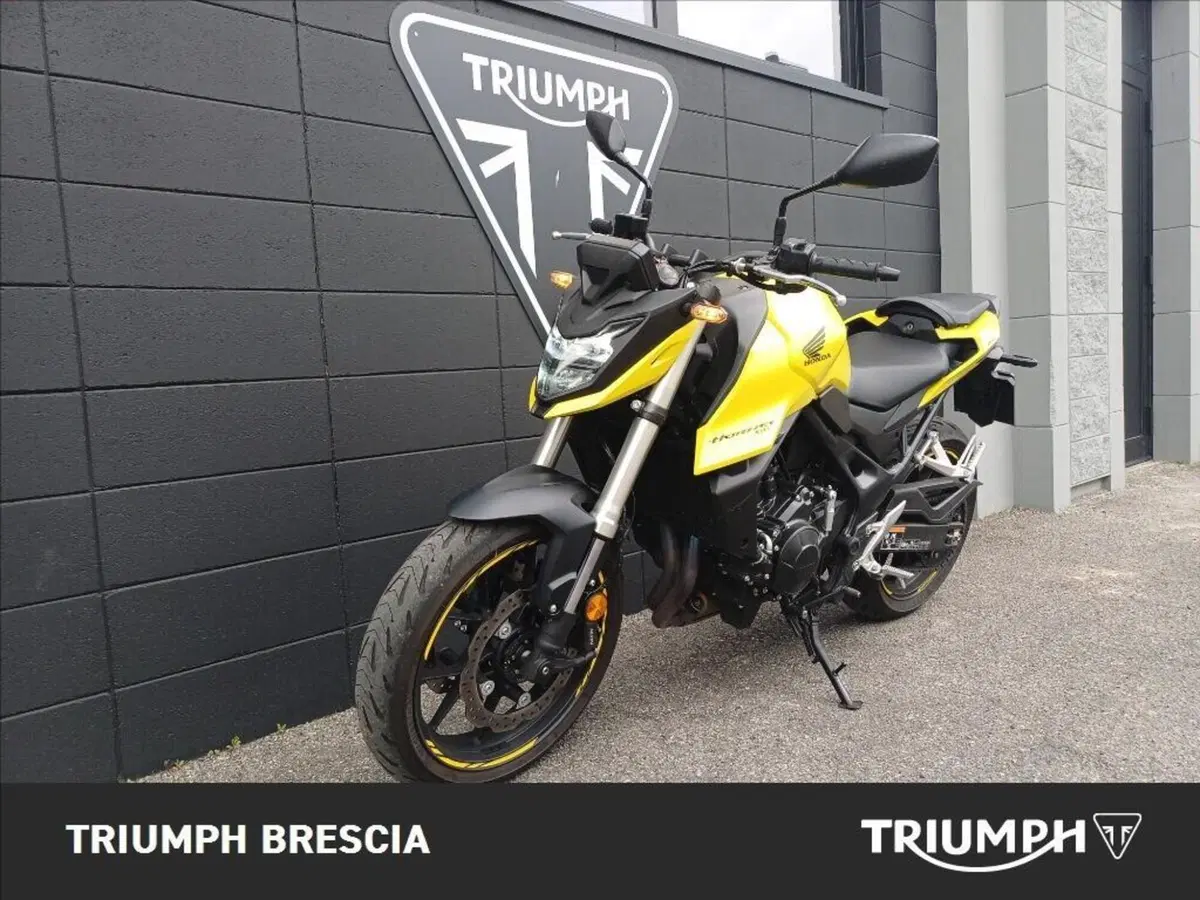 Honda CB 750 Hornet (2023 - 24) (12)