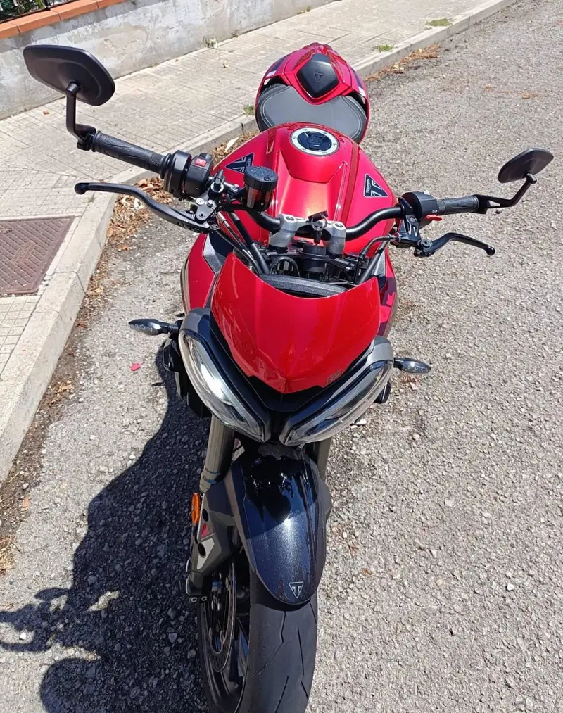Triumph Street Triple 765 RS (2023 - 26) (3)