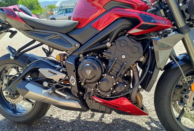 Triumph Street Triple 765 RS (2023 - 26) (13)