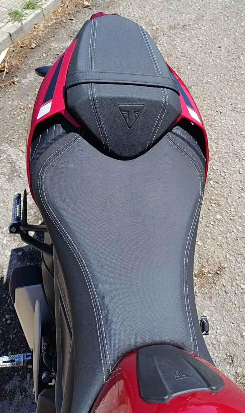 Triumph Street Triple 765 RS (2023 - 26) (14)