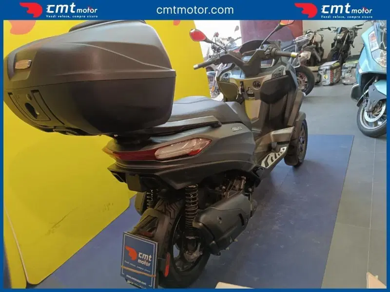 Piaggio MP3 530 ABS Hpe (2023 - 24) (4)