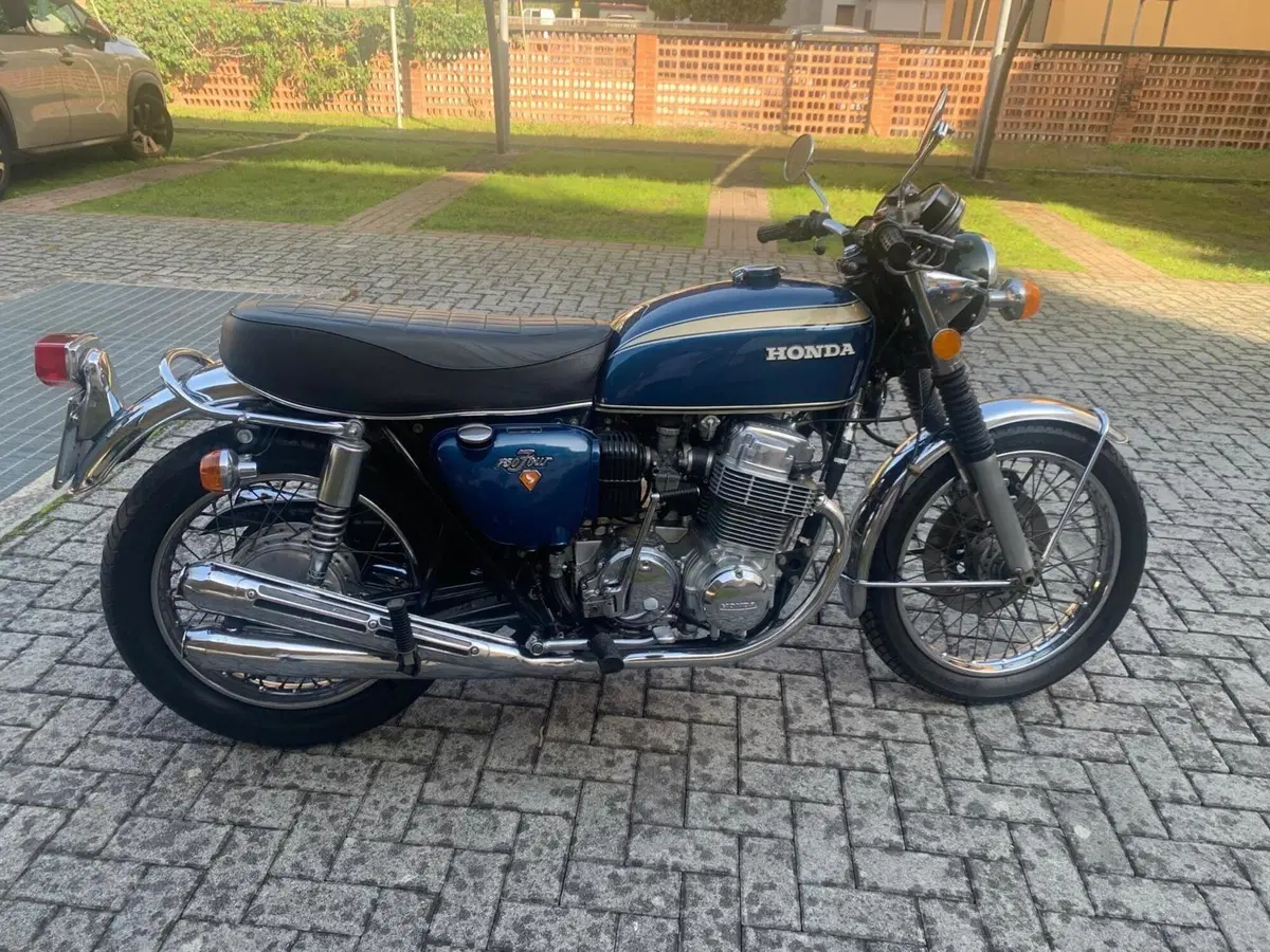 Honda CB 750 FOUR-K2