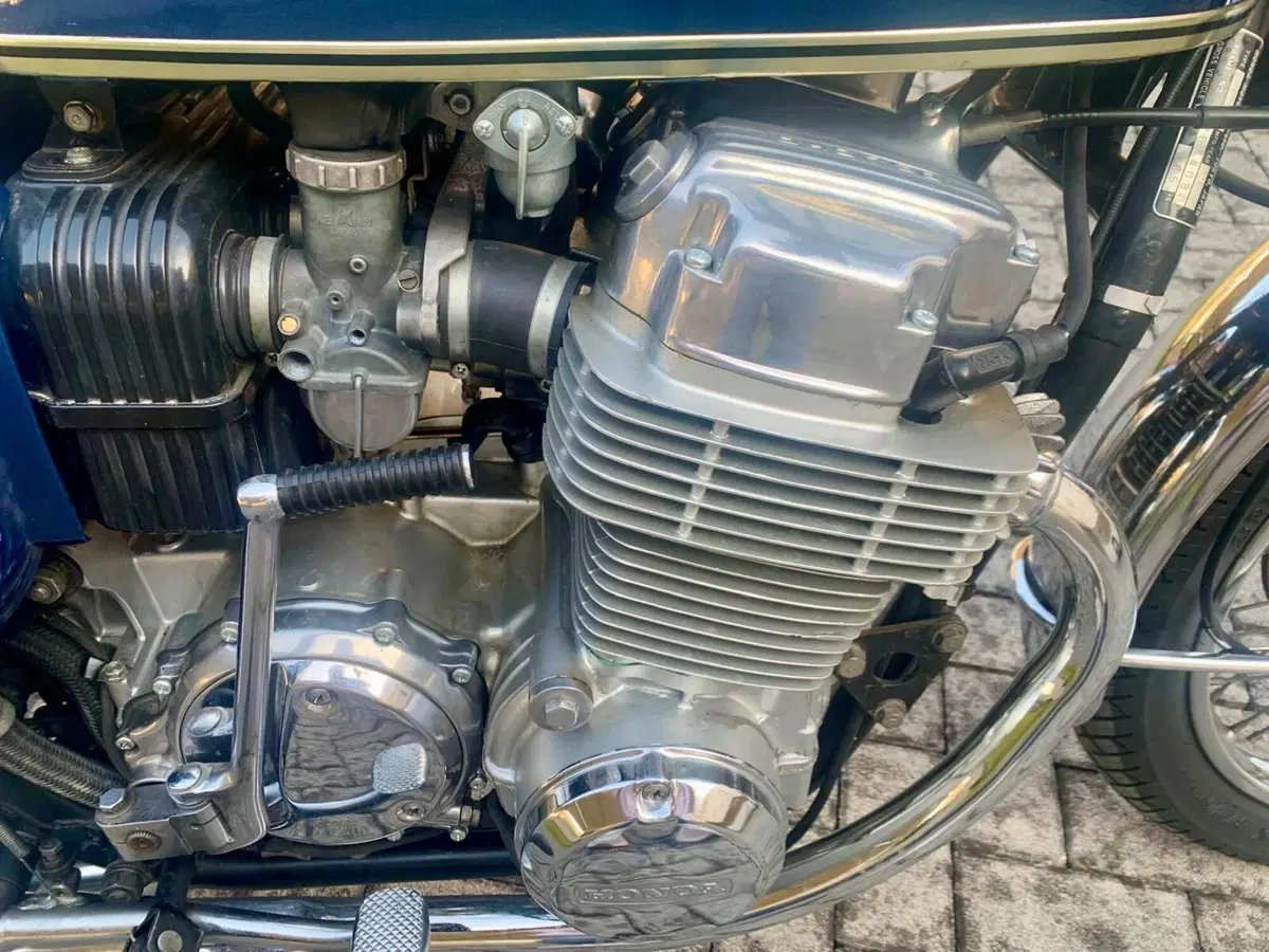 Honda CB 750 FOUR-K2 (9)