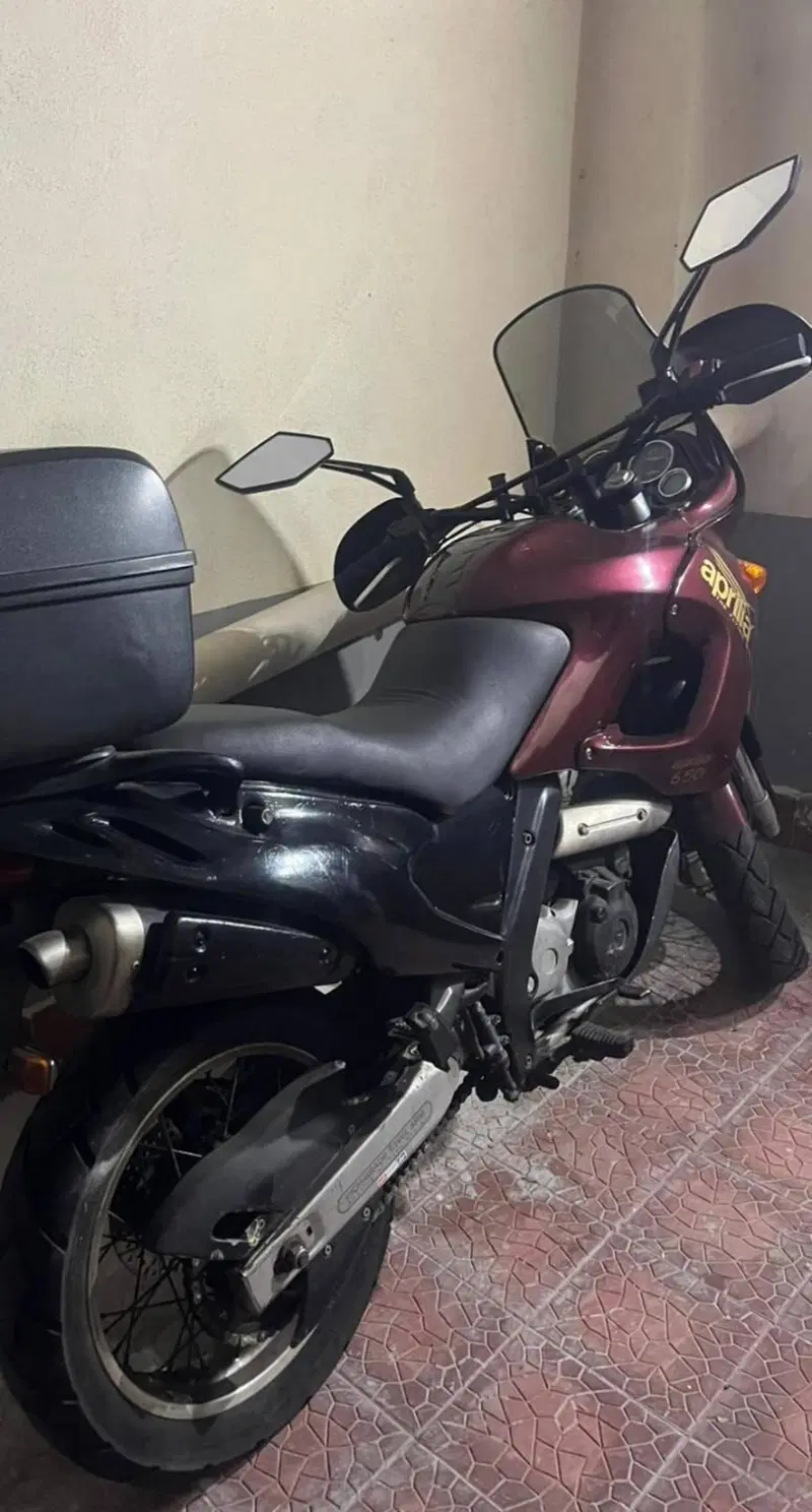 Aprilia Pegaso 650 (1997 - 00) (5)