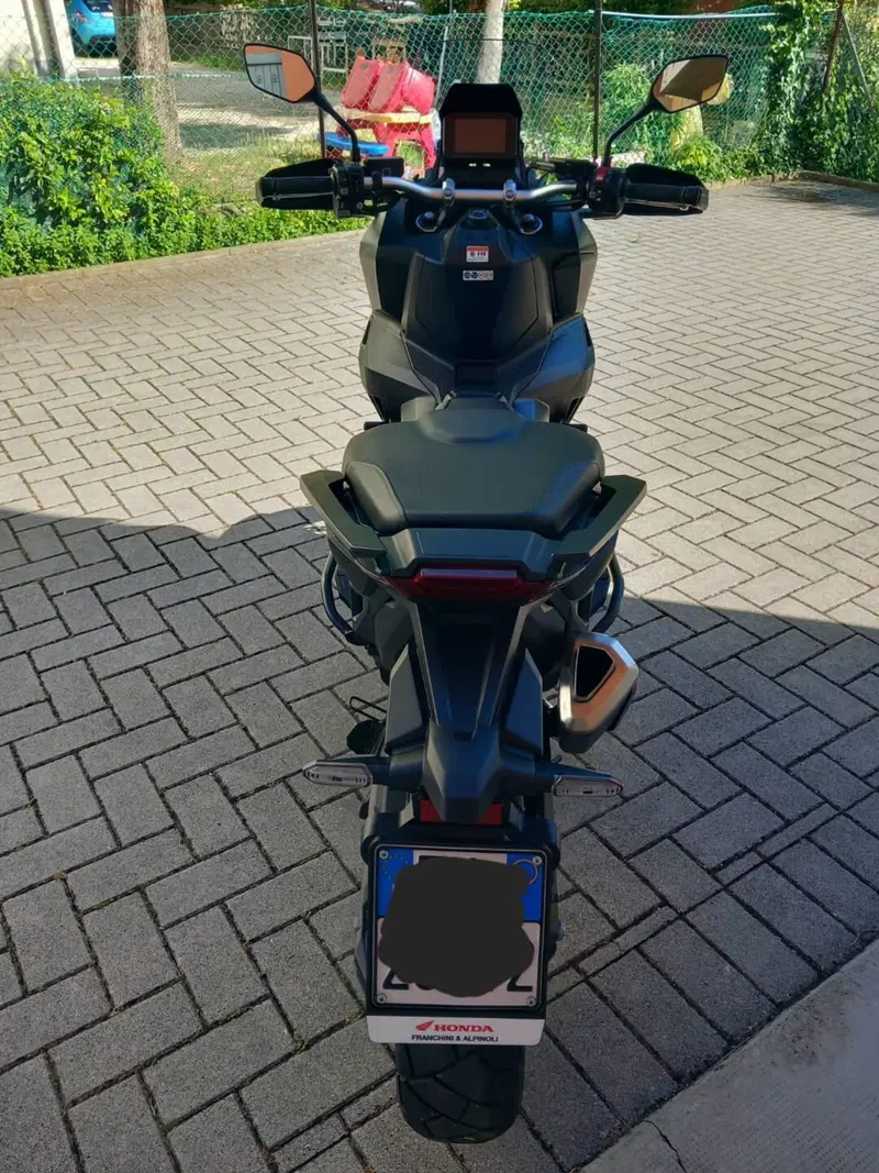 Honda X-ADV 750 DCT (2021 - 24) (4)