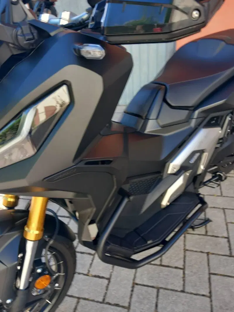Honda X-ADV 750 DCT (2021 - 24) (5)