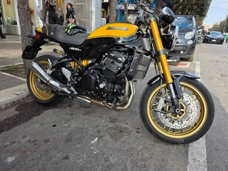 Kawasaki Z 900 RS SE (2022 - 25) (10)