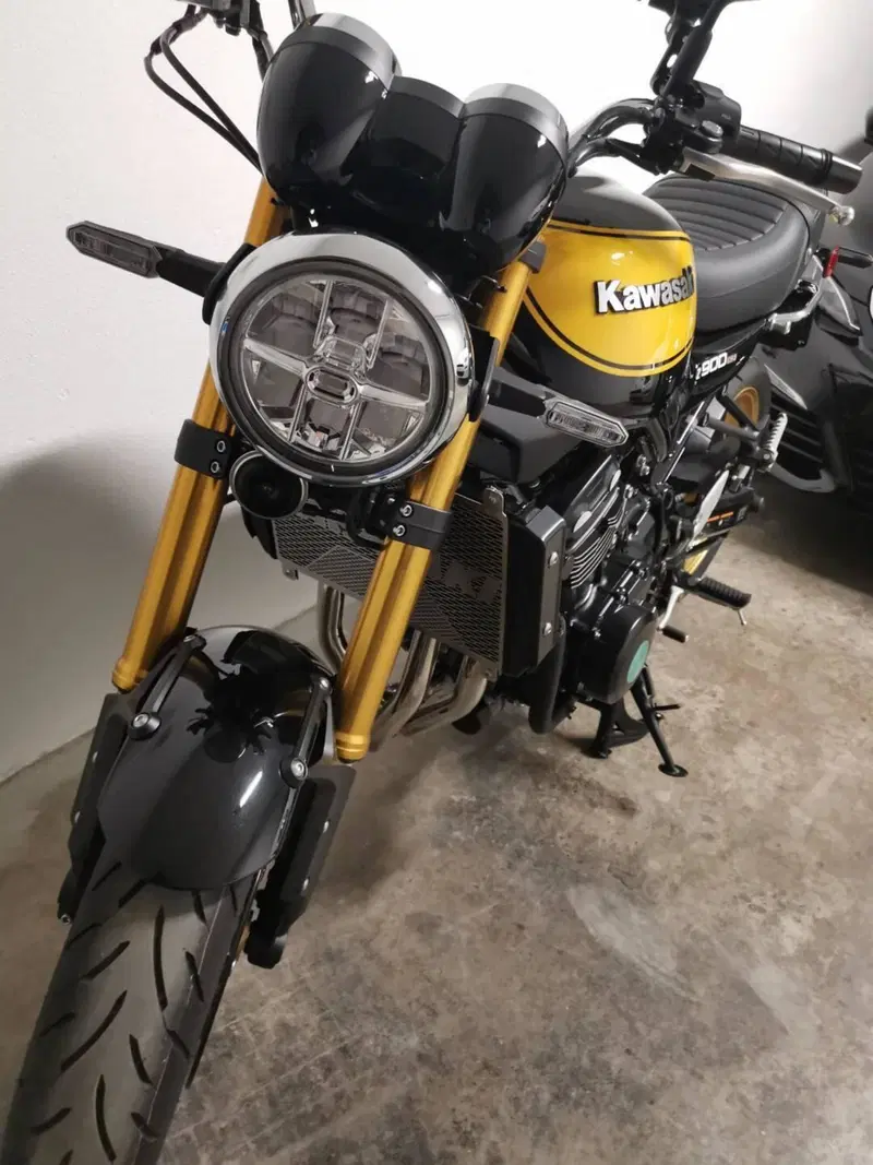 Kawasaki Z 900 RS SE (2022 - 25) (11)