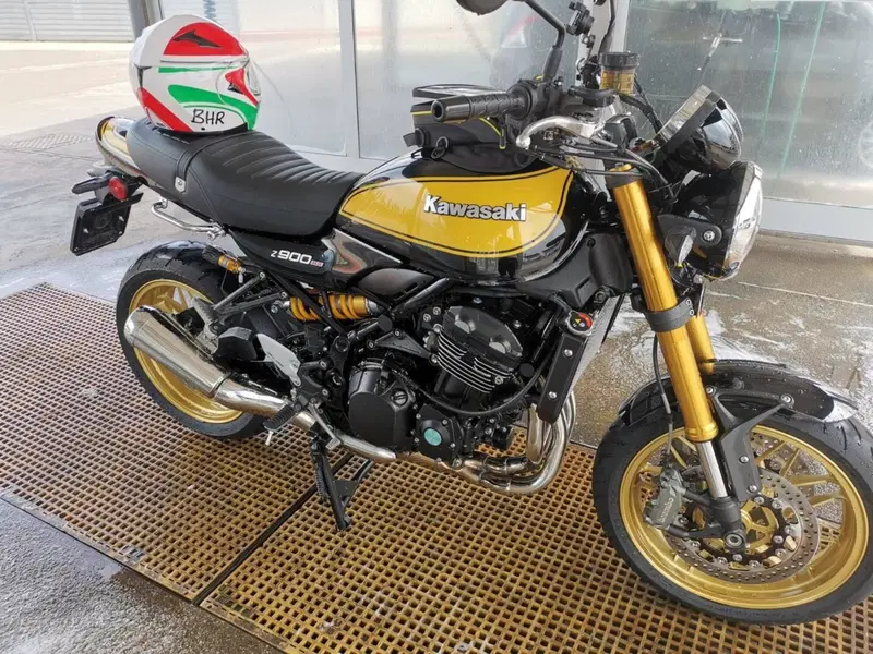 Kawasaki Z 900 RS SE (2022 - 25) (13)