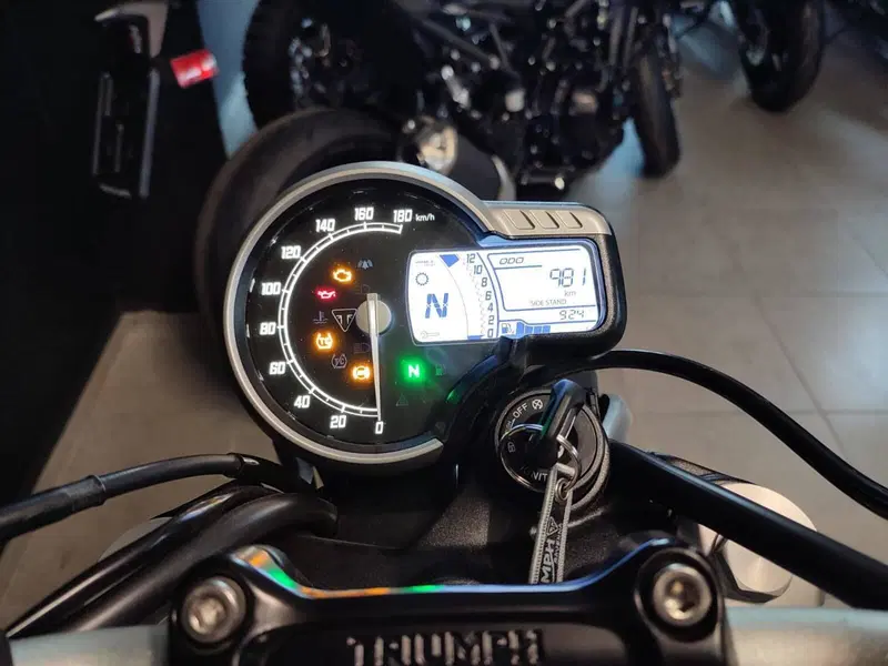 Triumph Speed 400 (2024 - 26) (5)
