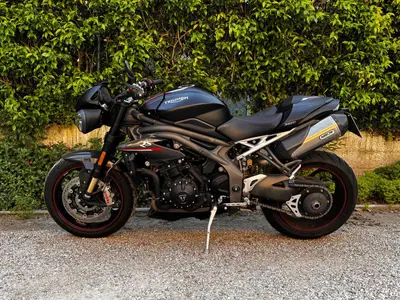 Triumph Speed Triple 1050 RS (2018 - 20) usata