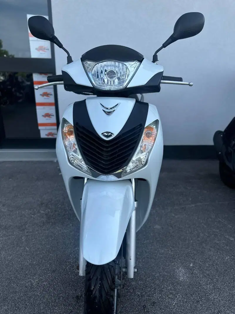 Honda SH 125 i (2009 - 12) (3)