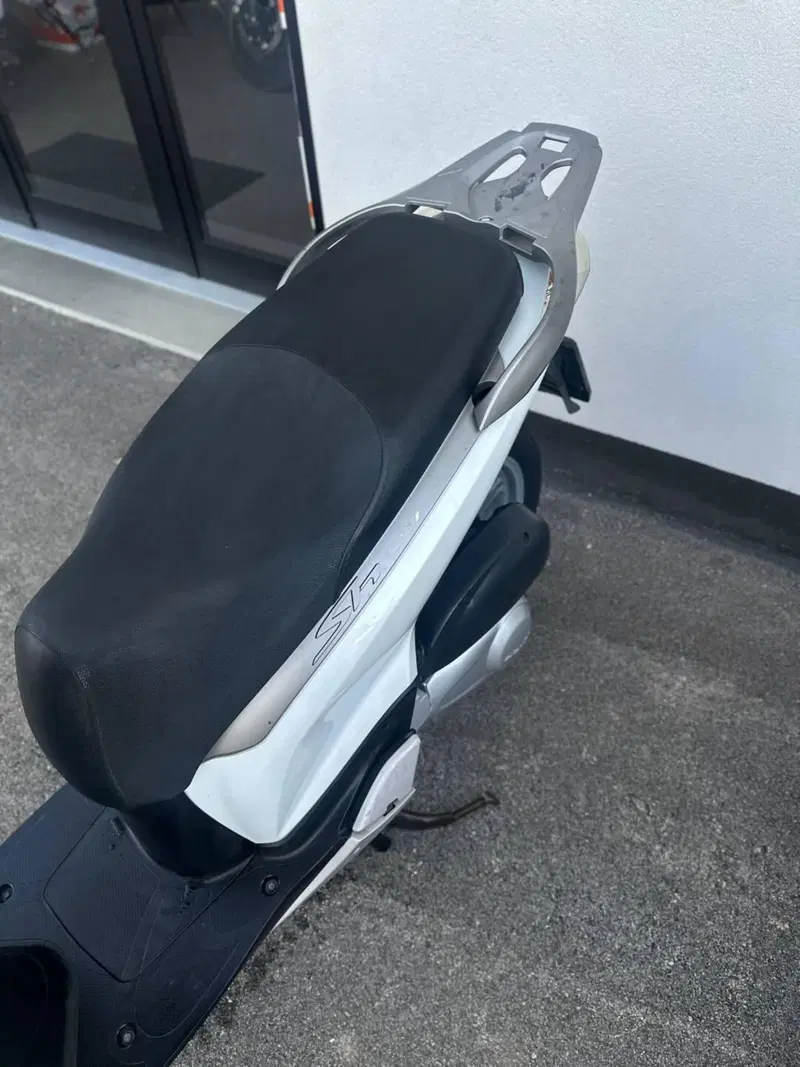 Honda SH 125 i (2009 - 12) (7)