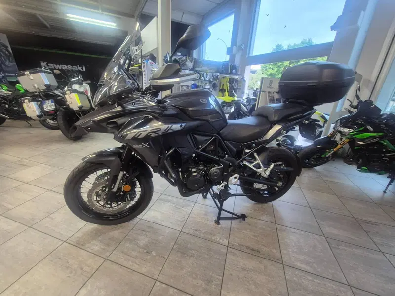 Benelli TRK 502 (2021 - 25) (2)