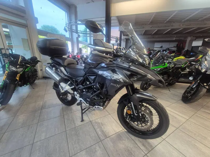 Benelli TRK 502 (2021 - 25) (3)