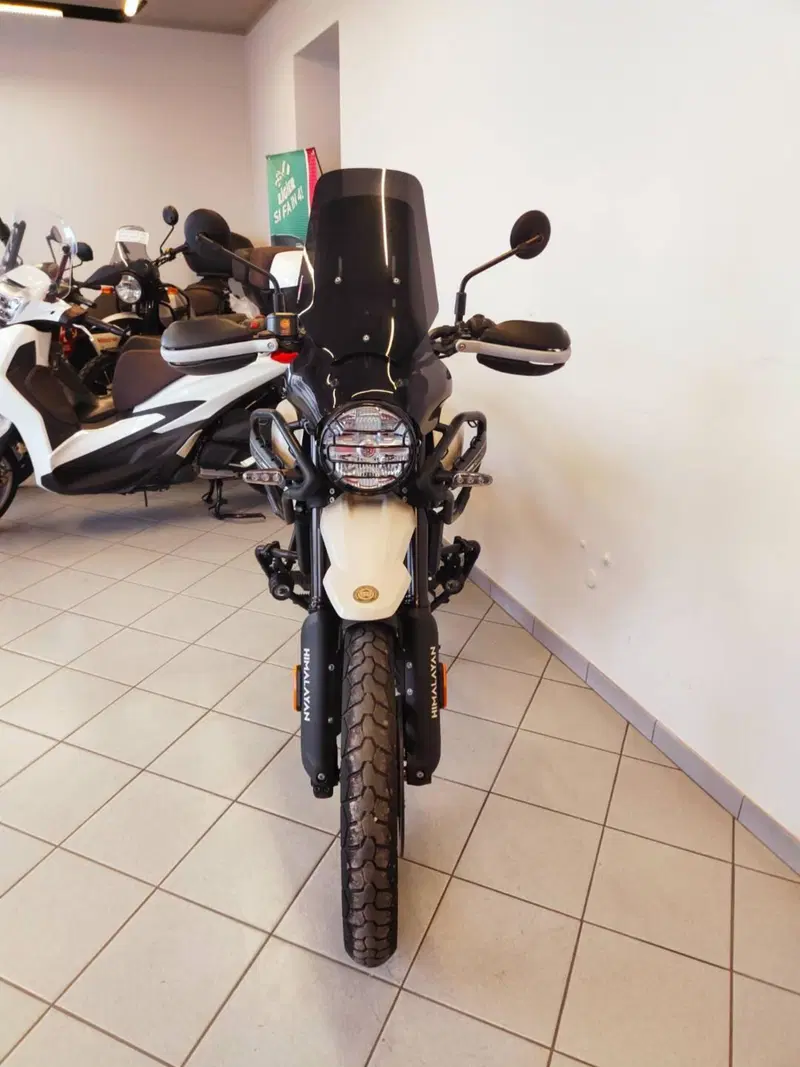 Royal Enfield Himalayan 450 (2024 - 26) (8)