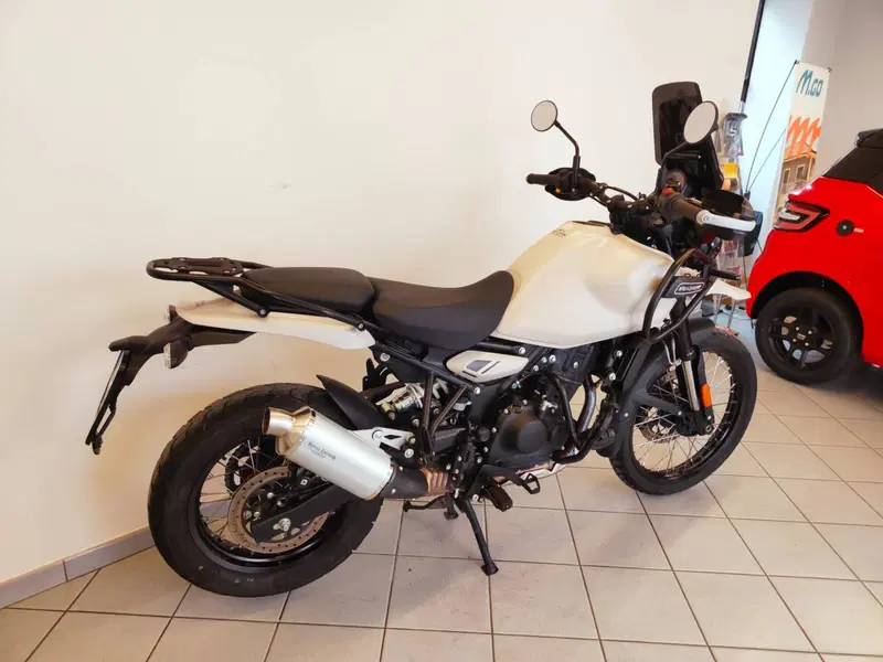 Royal Enfield Himalayan 450 (2024 - 26) (9)