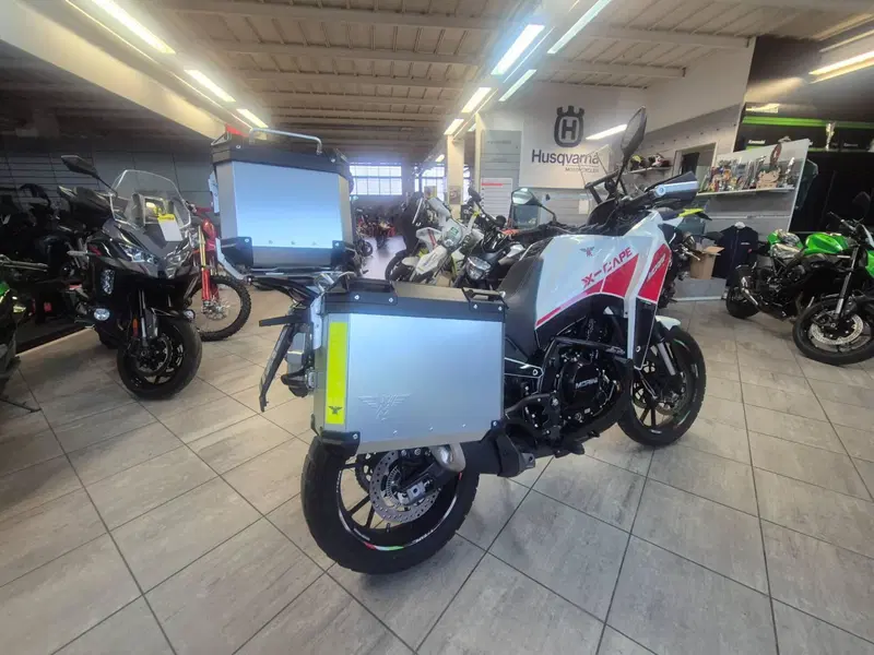 Moto Morini X-Cape 650 (2021 - 26) (2)