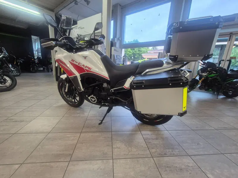 Moto Morini X-Cape 650 (2021 - 26) (4)