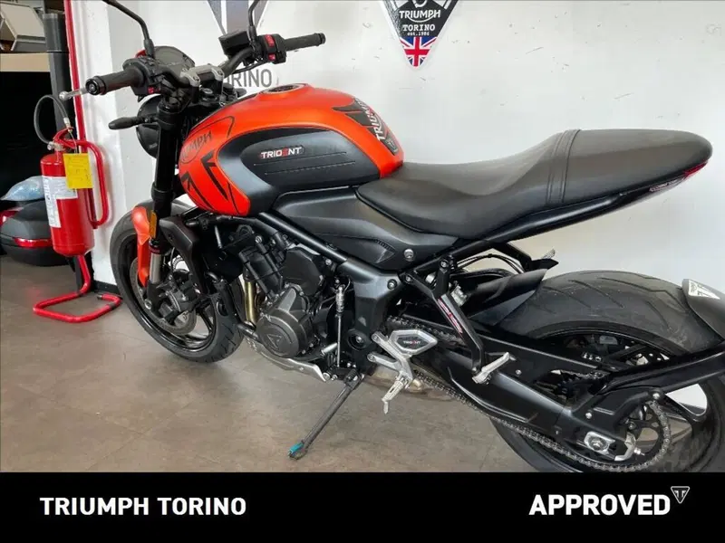 Triumph Trident 660 (2021 - 24) (2)