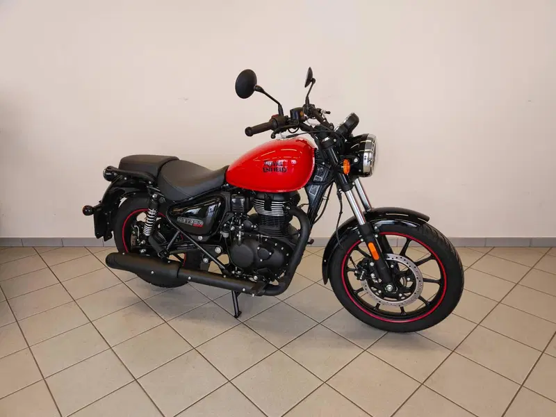 Royal Enfield Meteor 350 (2021 - 26) (12)