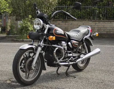 Moto Guzzi V35C d'epoca